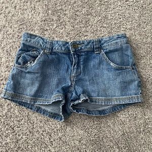 Arizona jean shorts- juniors